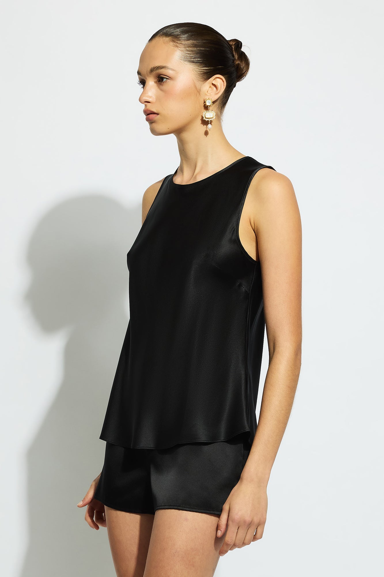 The Pure Silk Singlet By GINIA In Black