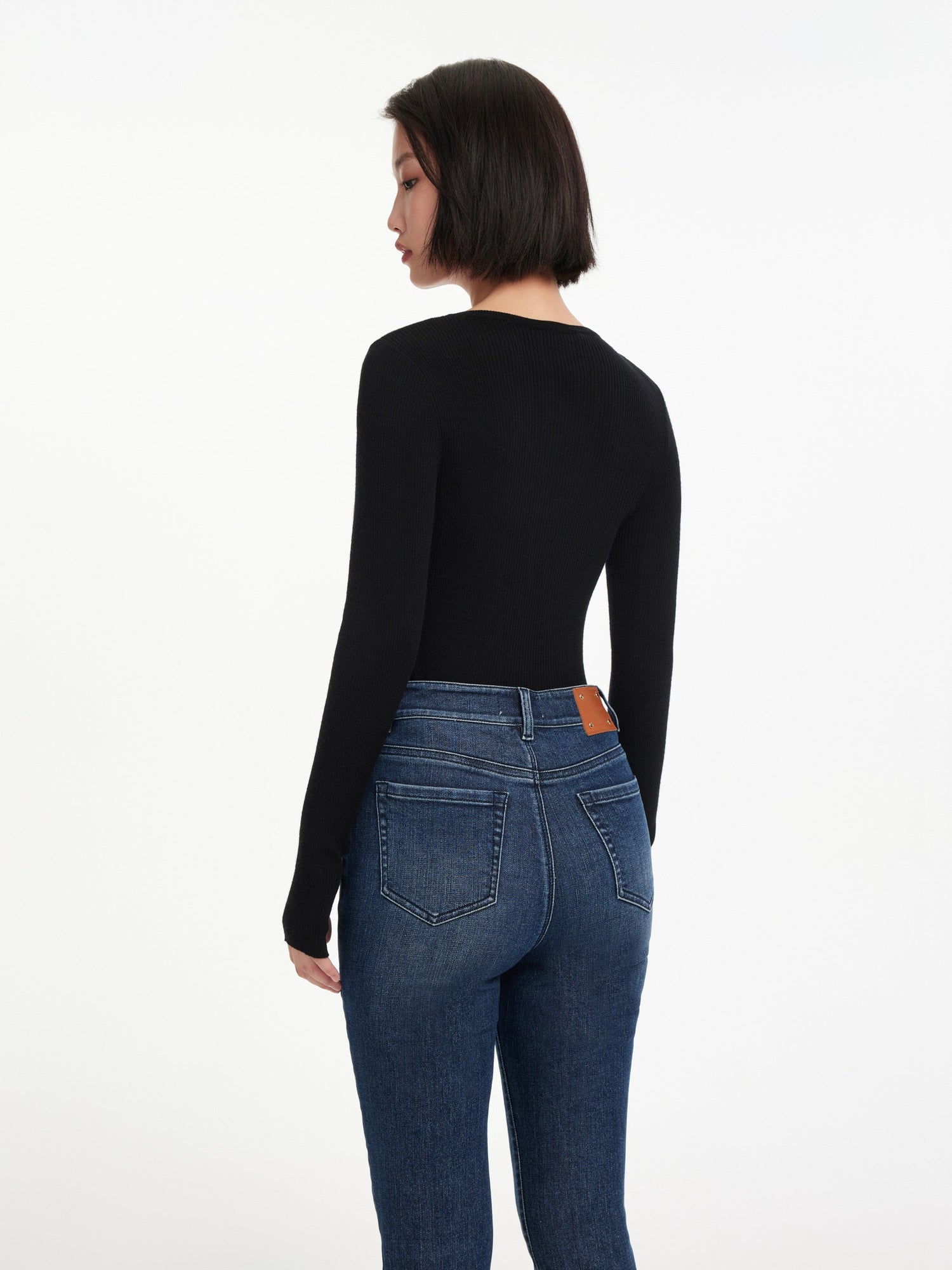 Wool Fit Long-Sleeves Sweater Top | Black