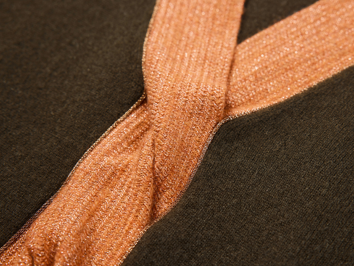 V-Neck Cashmere Sweater | Green