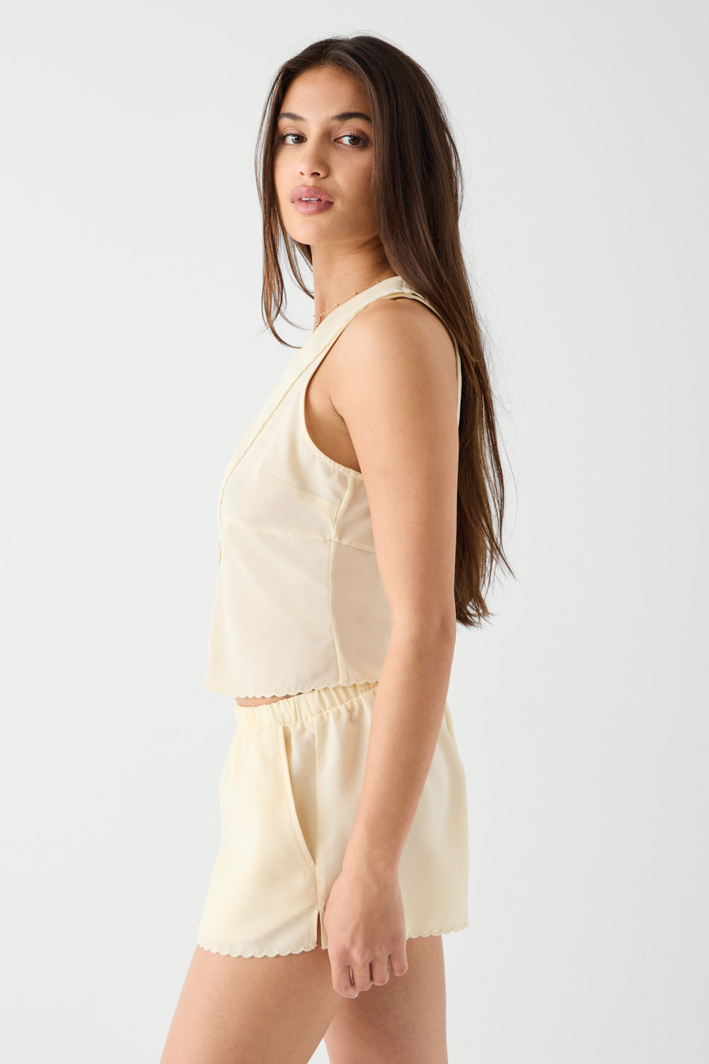Farmhouse Mini Short | Macadamia