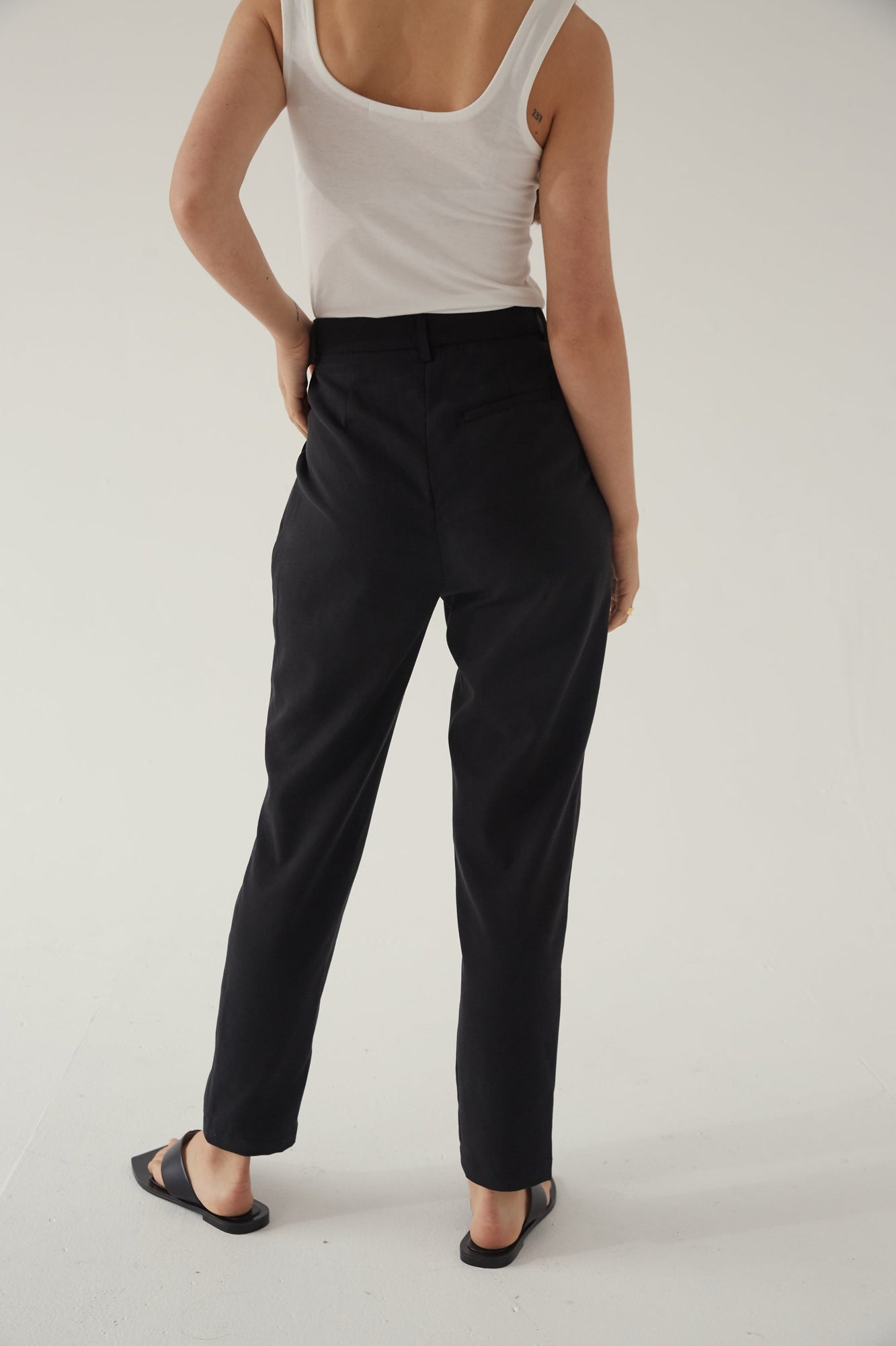 High Waisted Pleated Trouser - Almina Concept
