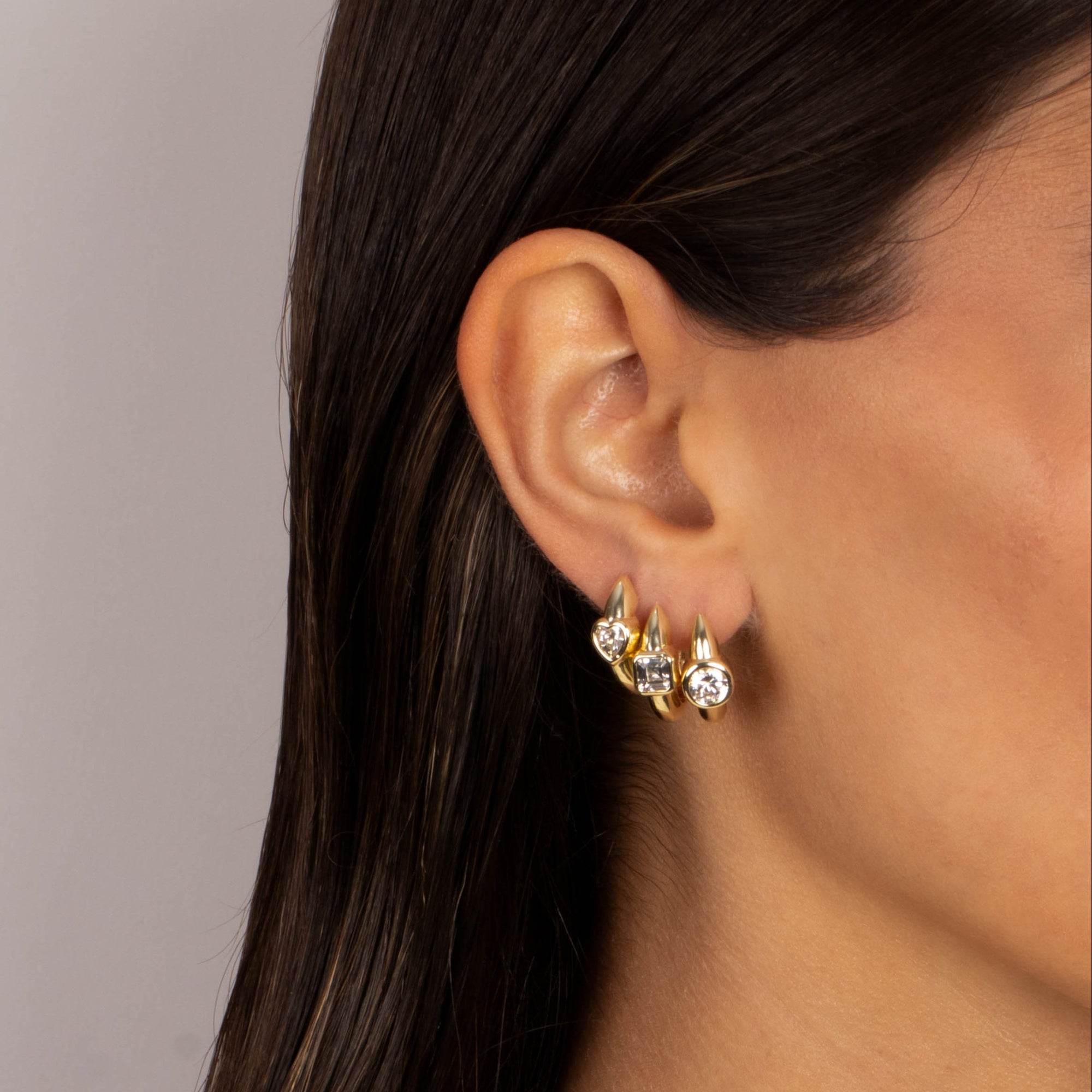 CZ Emerald Bezel Huggie Earring | Gold