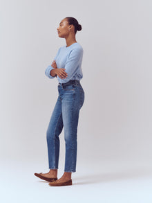 Women | The Amber Mid Rise Slim | Vintage Medium Indigo