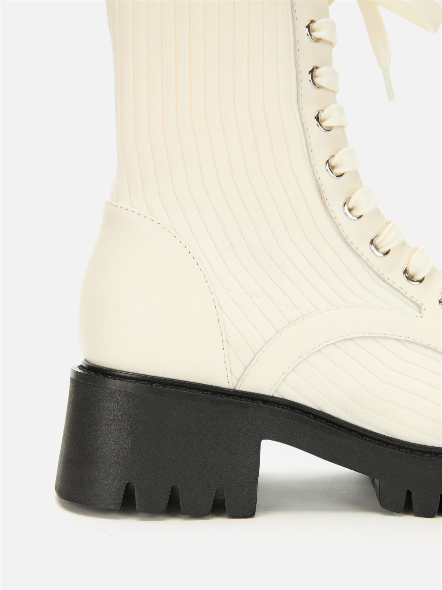 Knitted Chunky Heel Martin Boots | White