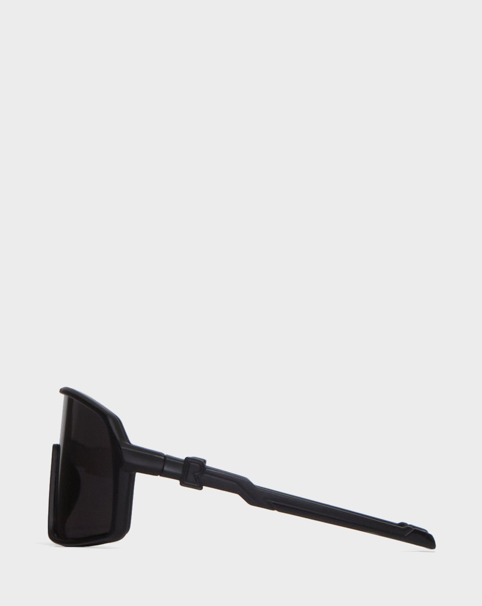 Unisex | AKSEL Sunglass | Black