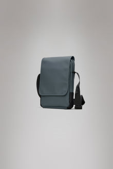 RAINS Trail Reporter Bag Lagoon 3.40L H27 x D6 x W21 cm Crossbody