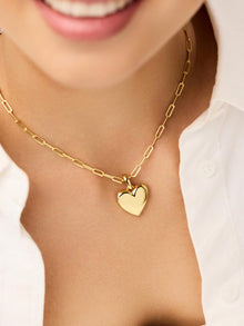 Ana Luisa Jewelry Necklaces Pendant Necklaces Heart Locket Mabel Locket Gold4