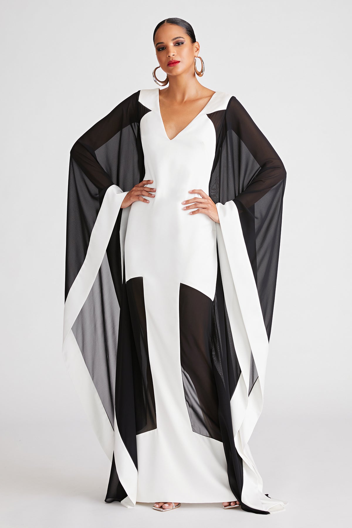 Halston | Yara Gown In Satin & Chiffon | White/Black