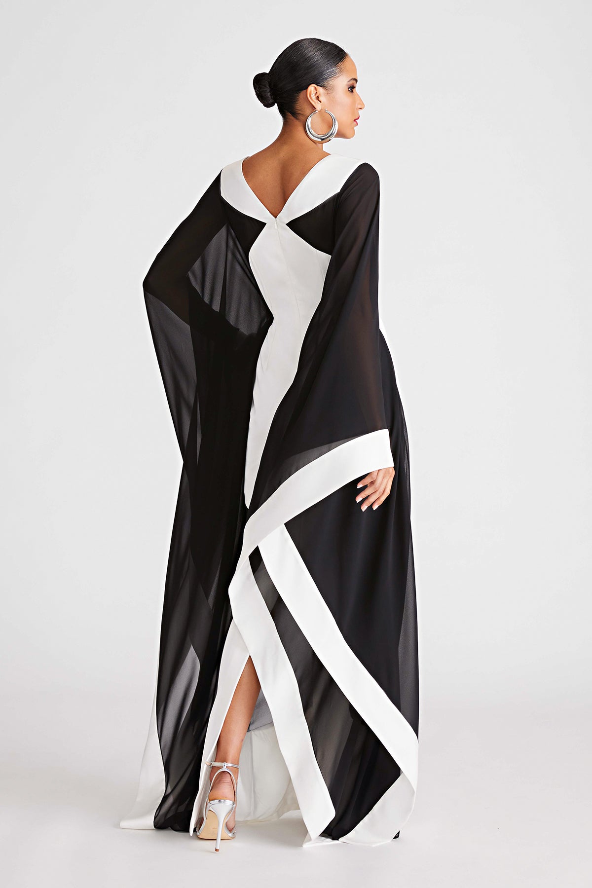Halston | Yara Gown In Satin & Chiffon | White/Black