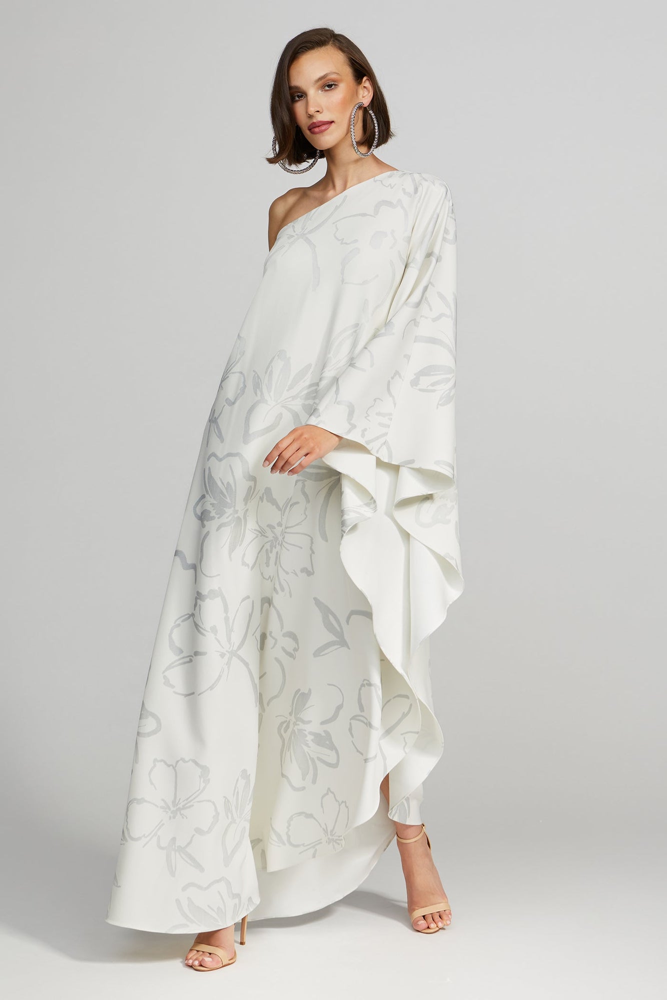 Halston | Nevean Caftain In Foil Crepe | Inked Floral