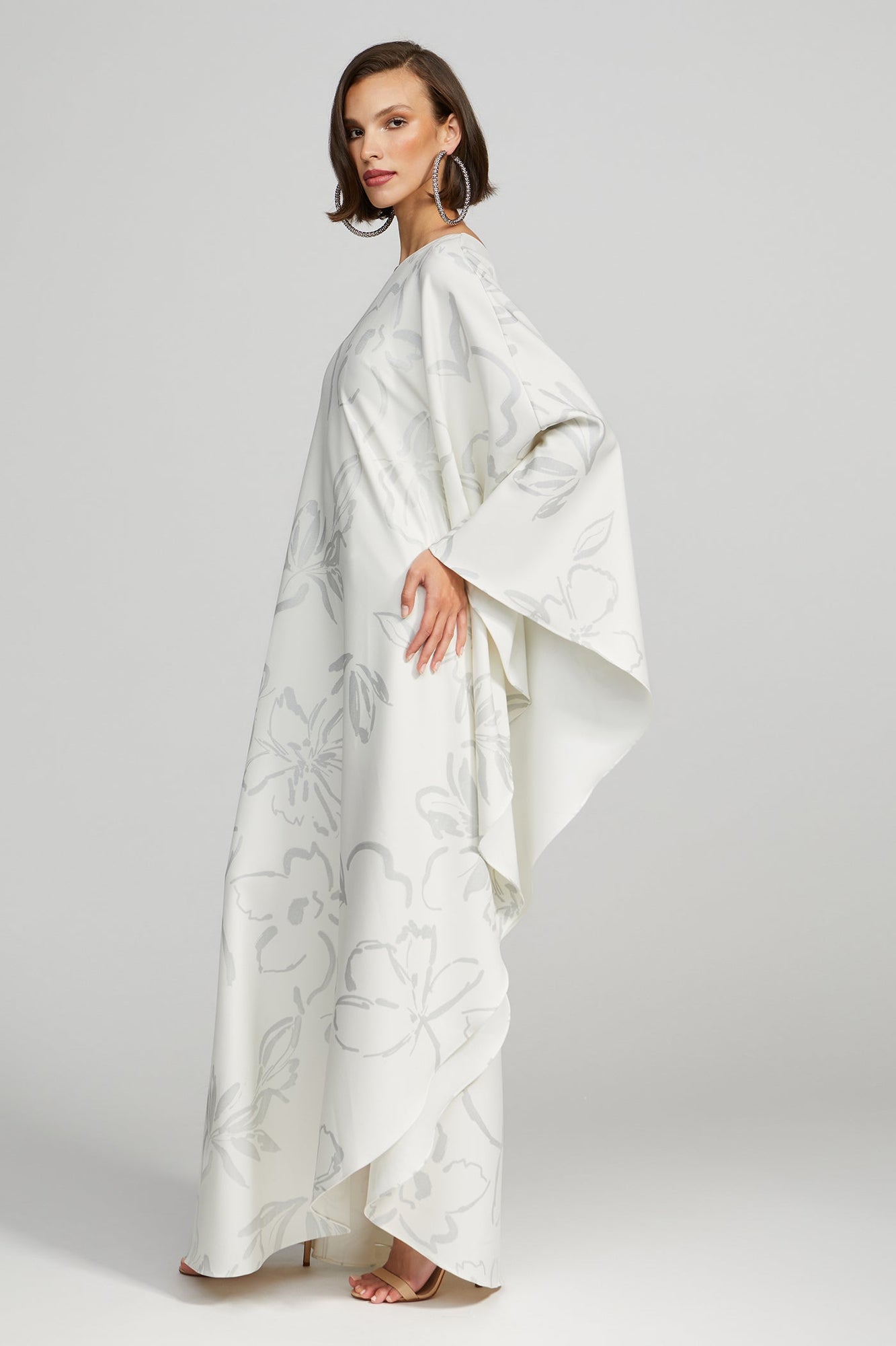 Halston | Nevean Caftain In Foil Crepe | Inked Floral