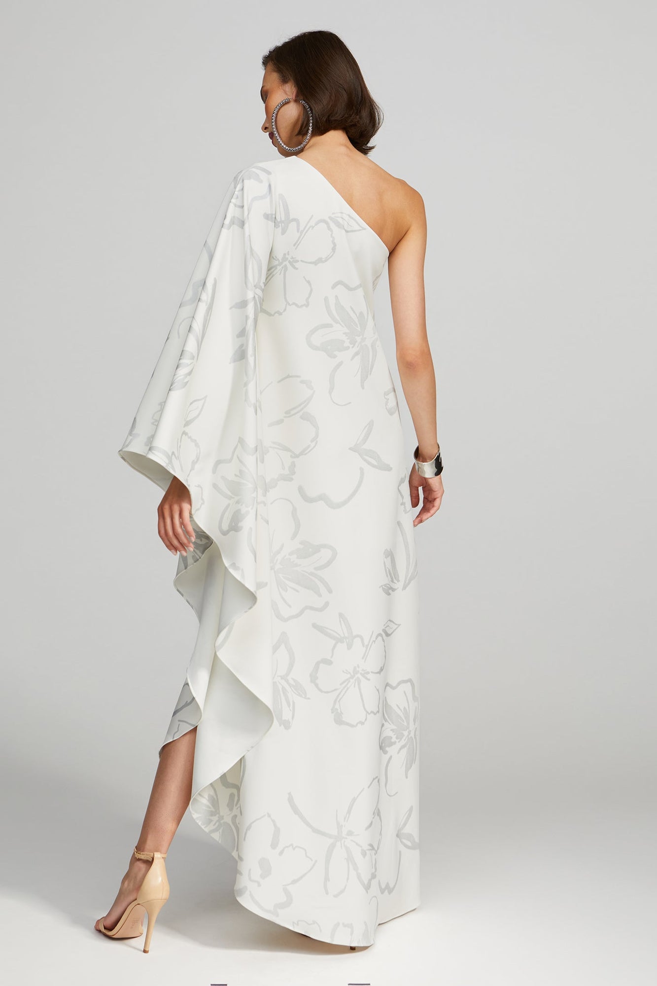 Halston | Nevean Caftain In Foil Crepe | Inked Floral
