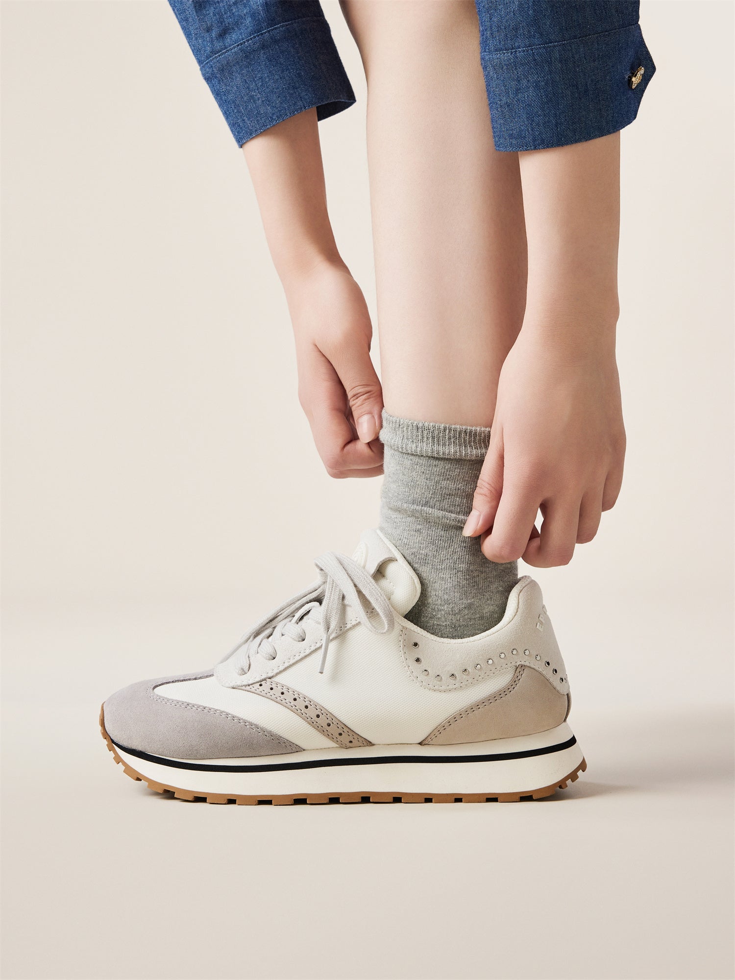 Featherlight Running Shoes | White