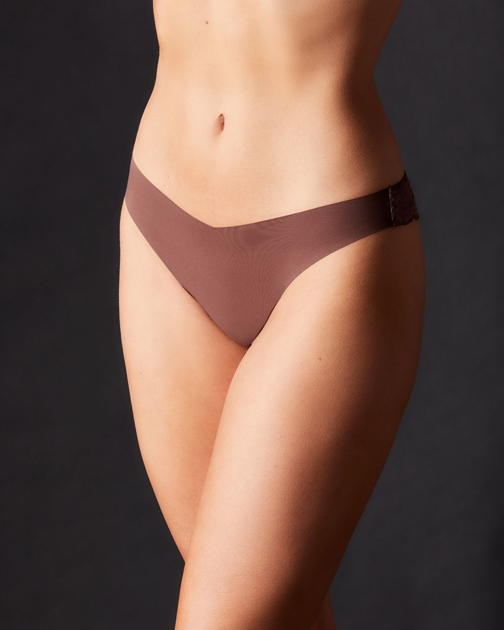 Women | Estelle Thong | Chocolat