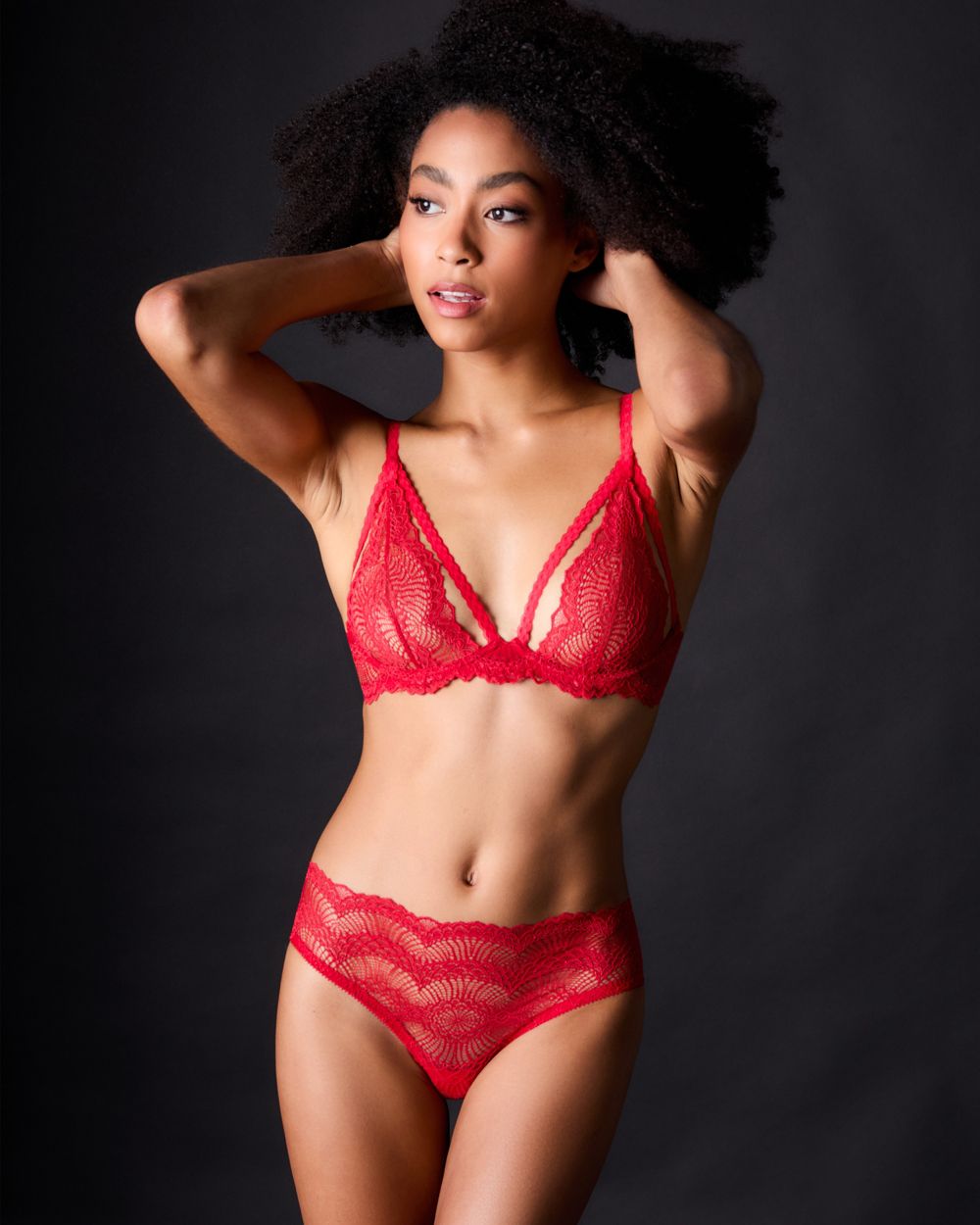 Women | Natalia Underwire Bra | Scarlet