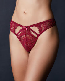 Natalia String Thong | Bordeaux