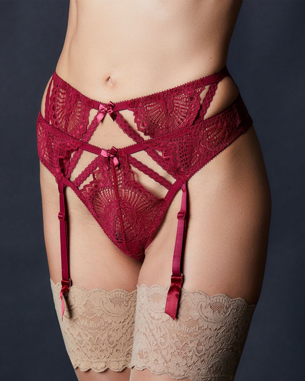 Natalia Suspender Belt | Bordeaux