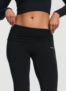 Soft Seamless Lounge Pants | Black