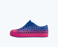 Side view of a Native Shoes Kids Jefferson Ombre Kids | Adventure Blue/ Radberry Pink/ Adventure Radberry Ombre Footwear