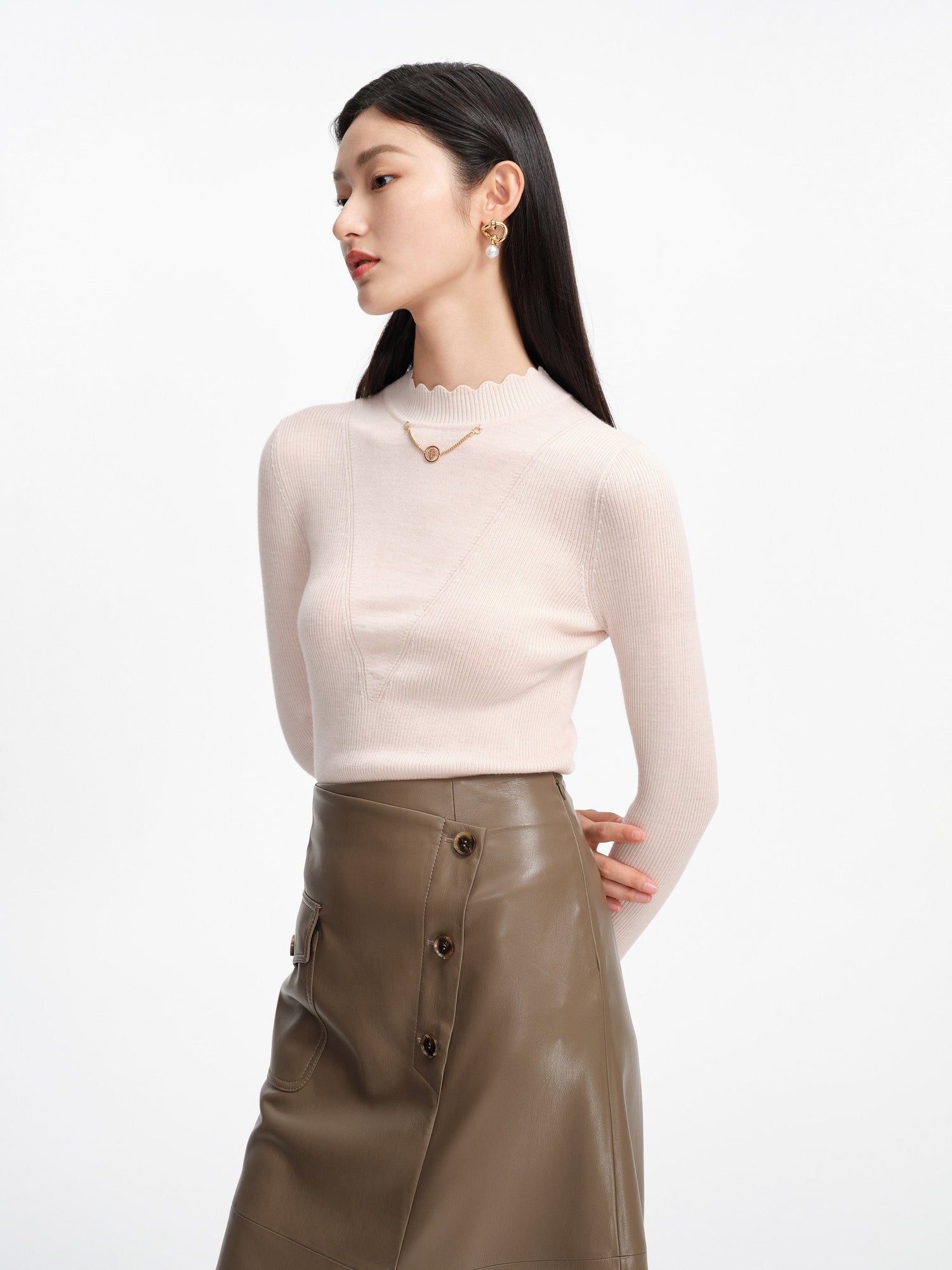 Wool Fit Long-Sleeves Sweater Top | White