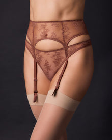 Romy Suspender Belt | Pecan