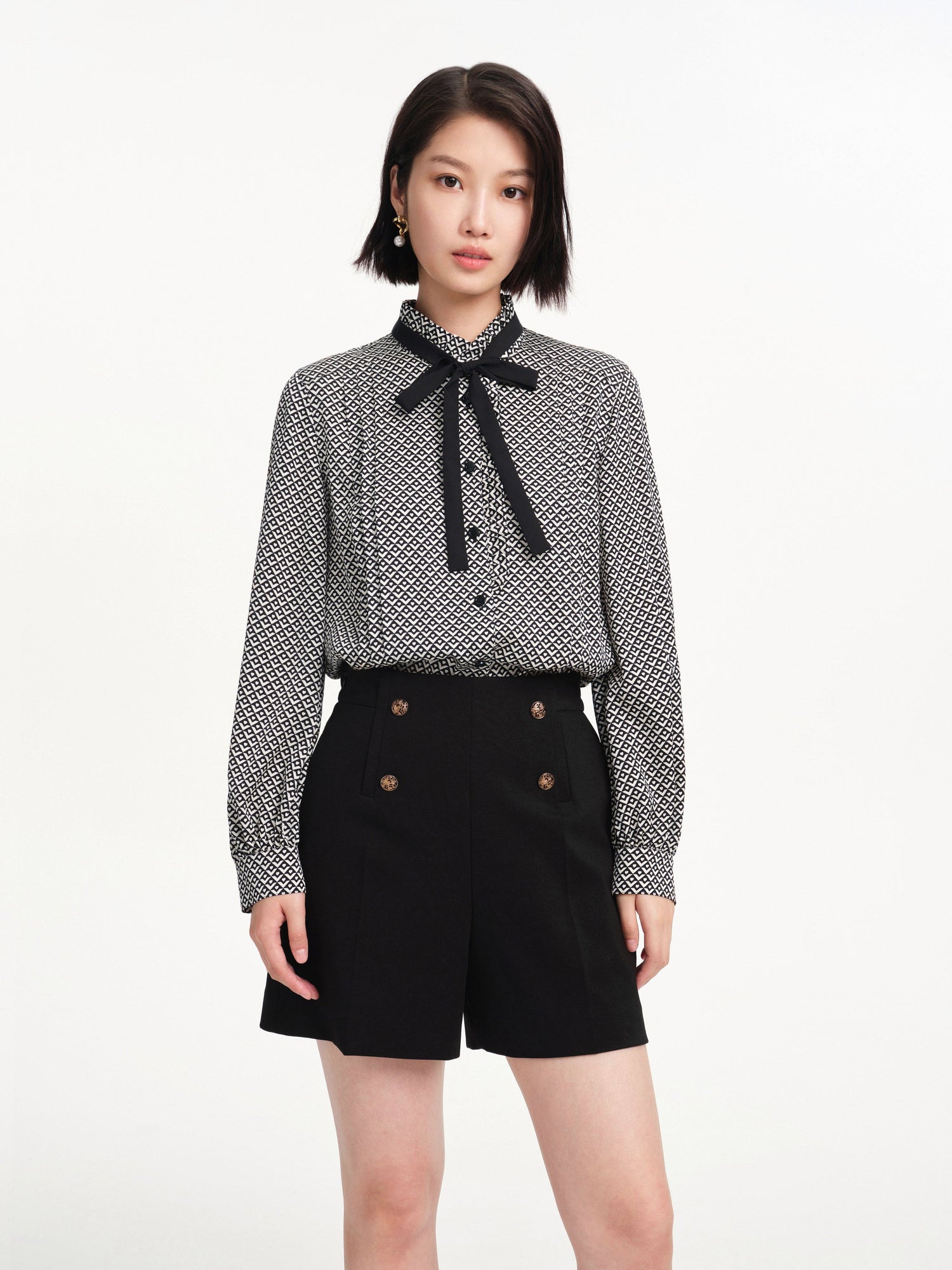 Geometric Hearts Print Blouse | Black