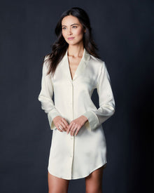 Bette Sleepshirt | Ivory/White