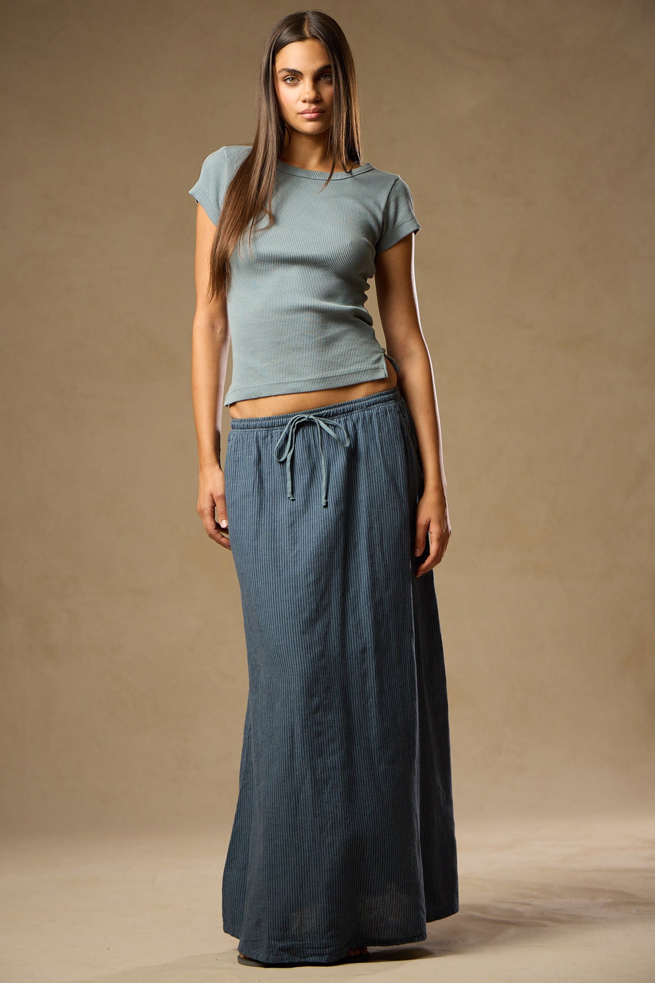 Women | Vintage Ribbed Side Slit Baby Tee | Glass
