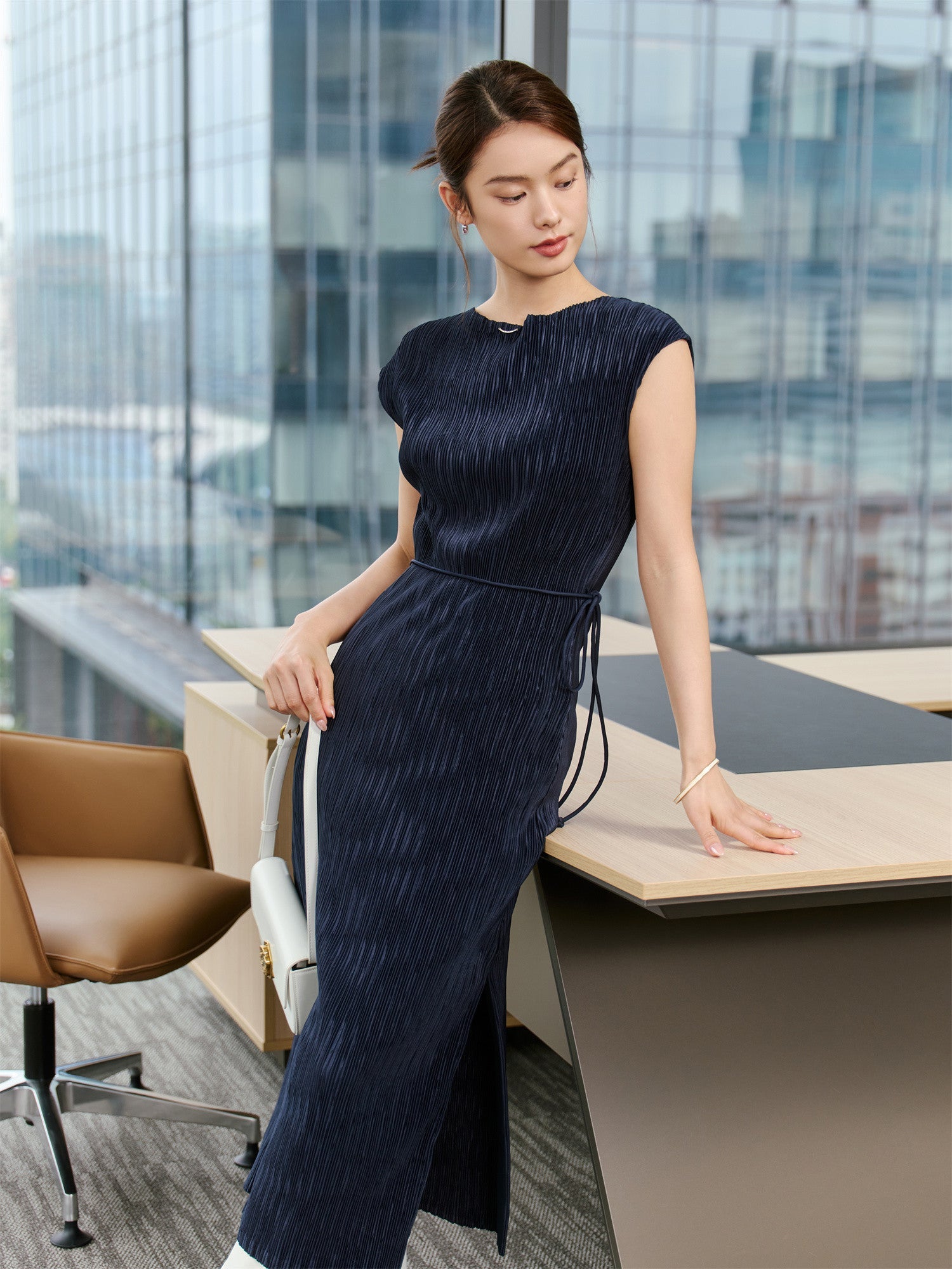 Pleated Slimming Dress | Navy