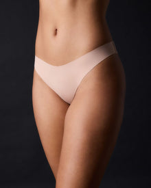 Romy Jolie Thong | Amande
