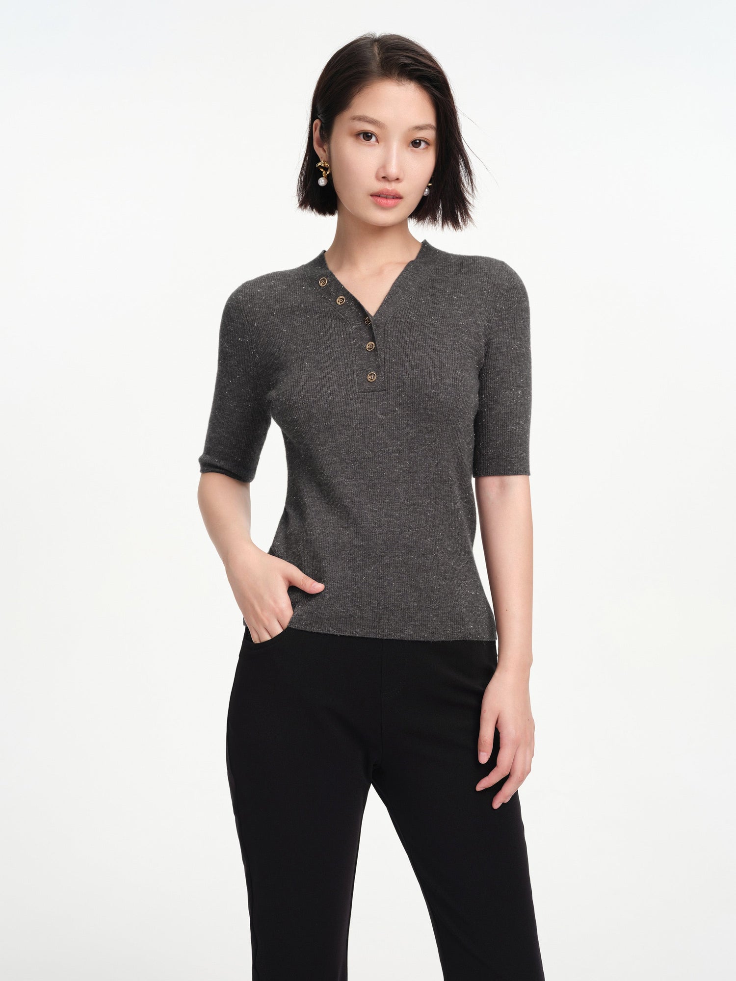 Wool V-Neck Fit Sweater Top | Grey