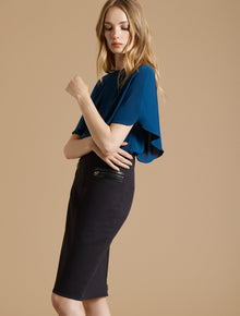 SLIM PENCIL SKIRT WITH ZIPPER DETAIL - Halston