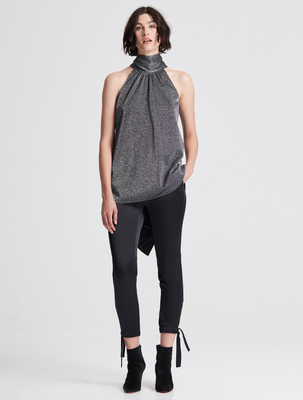 SLEVELESS MOCK NECK METALLIC KNIT HI LO TOP - Halston