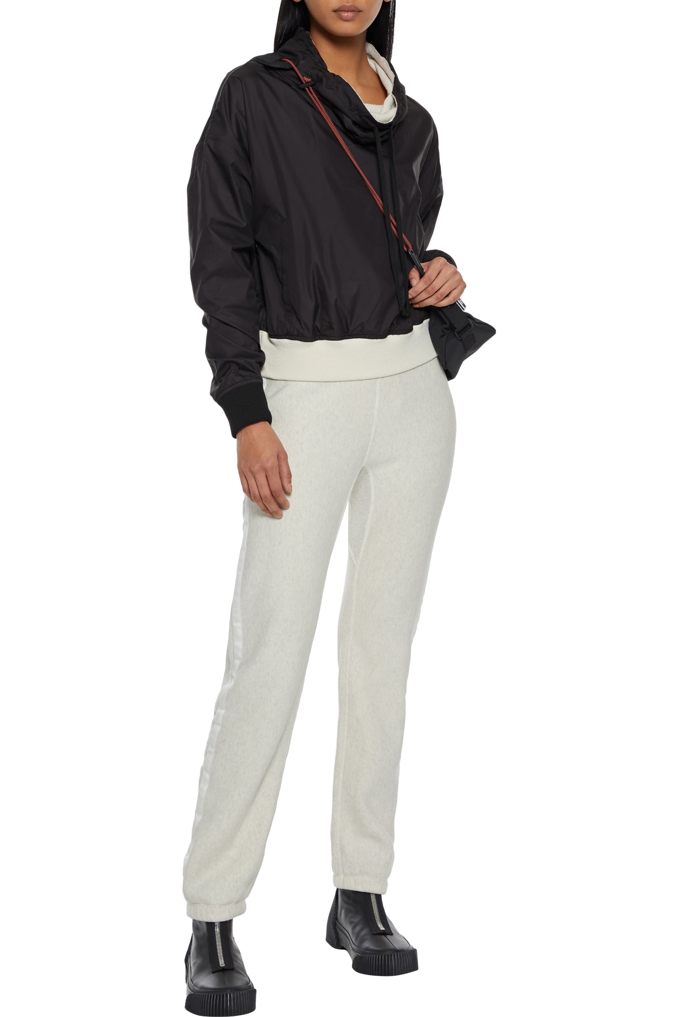 Women | Twenty Montréal | Active Jackets | Black
