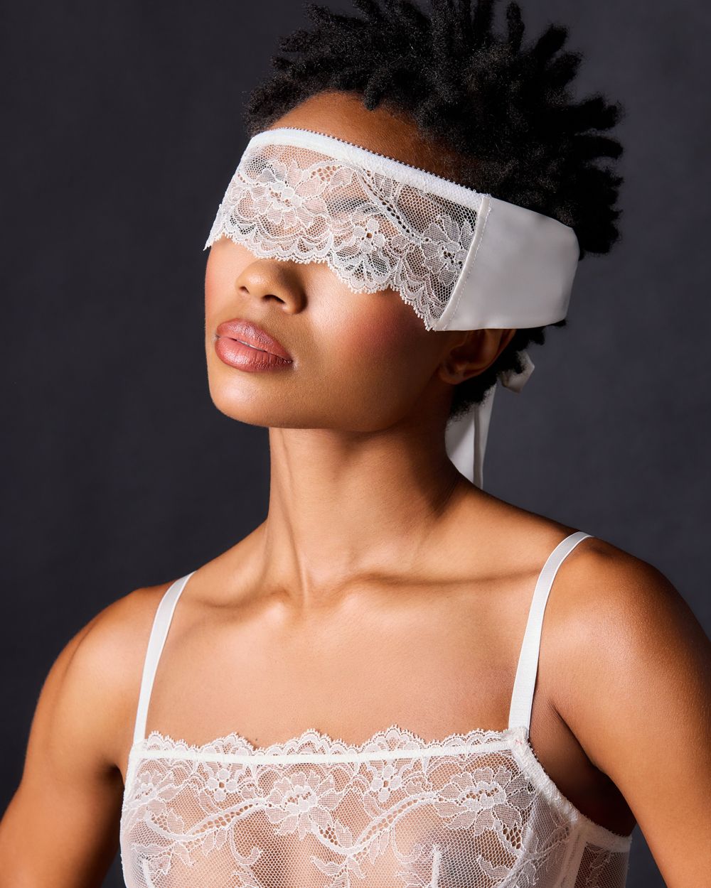 Anais Lace Eye Mask | Powder