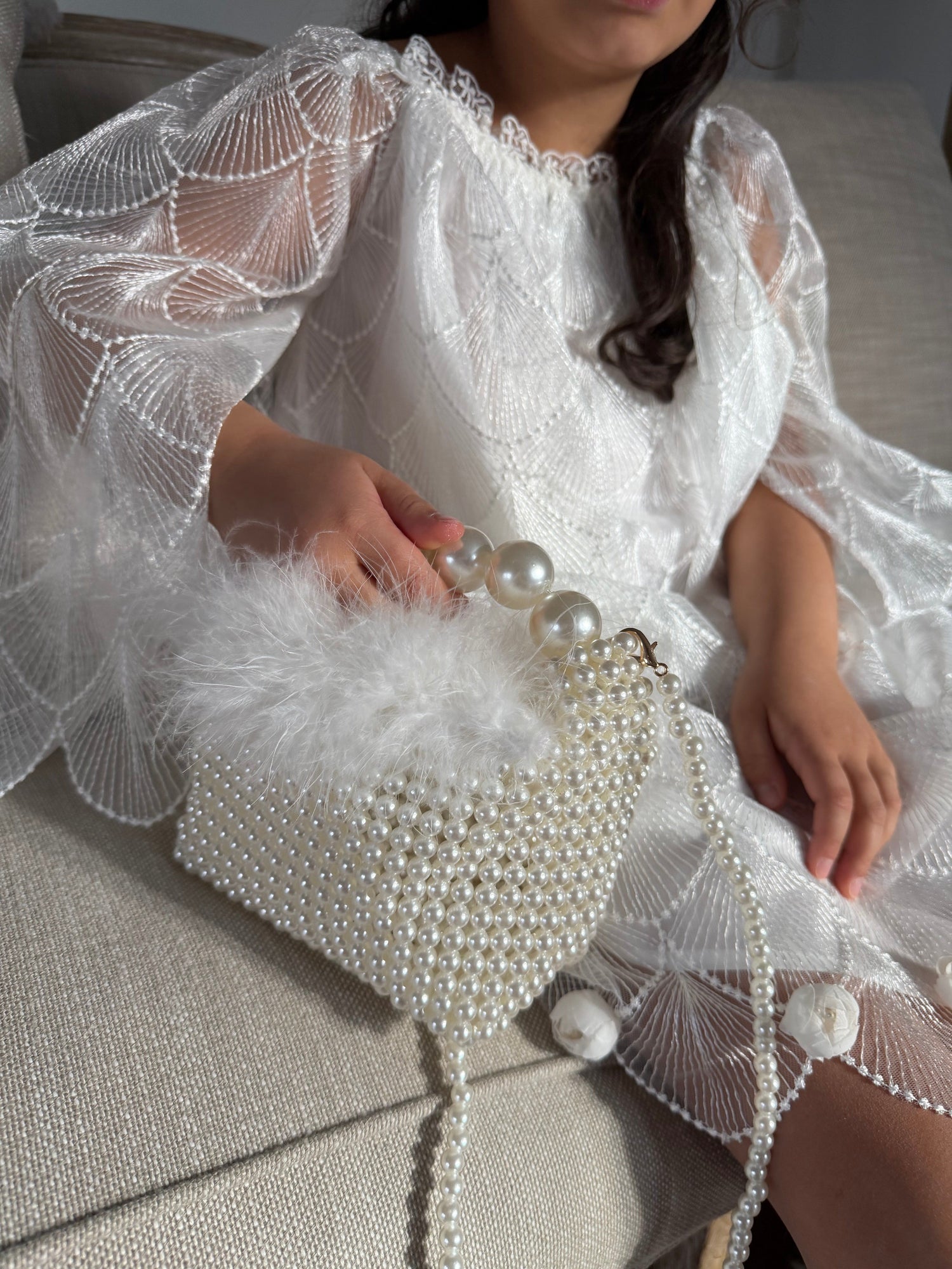 Girl | Pearl Handle Pouch Bag | White