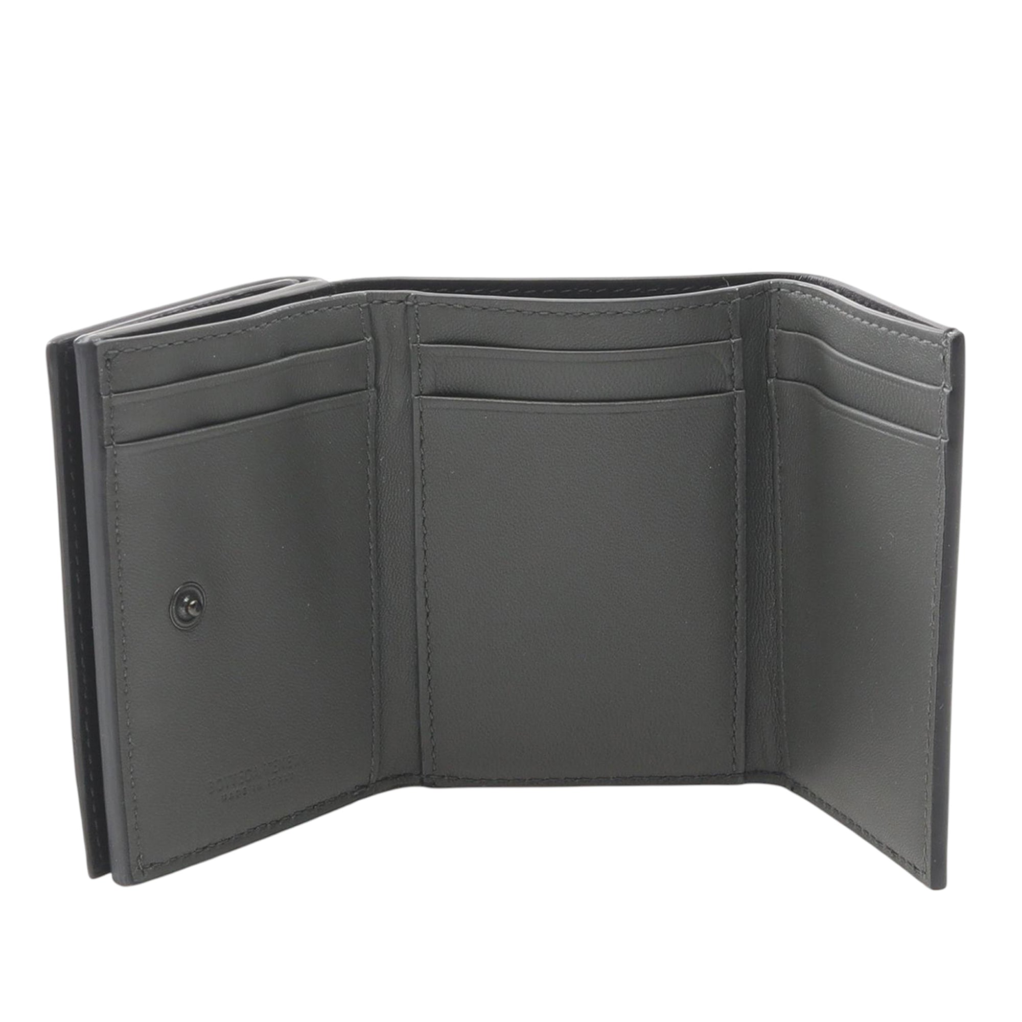 Bottega Veneta | Pre-Owned Nappa Intrecciato Trifold Wallet | Black