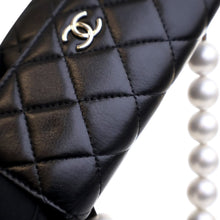 Chanel | Pre-Owned Quilted Lambskin Maxi Pearls Clutch With Chain | Black