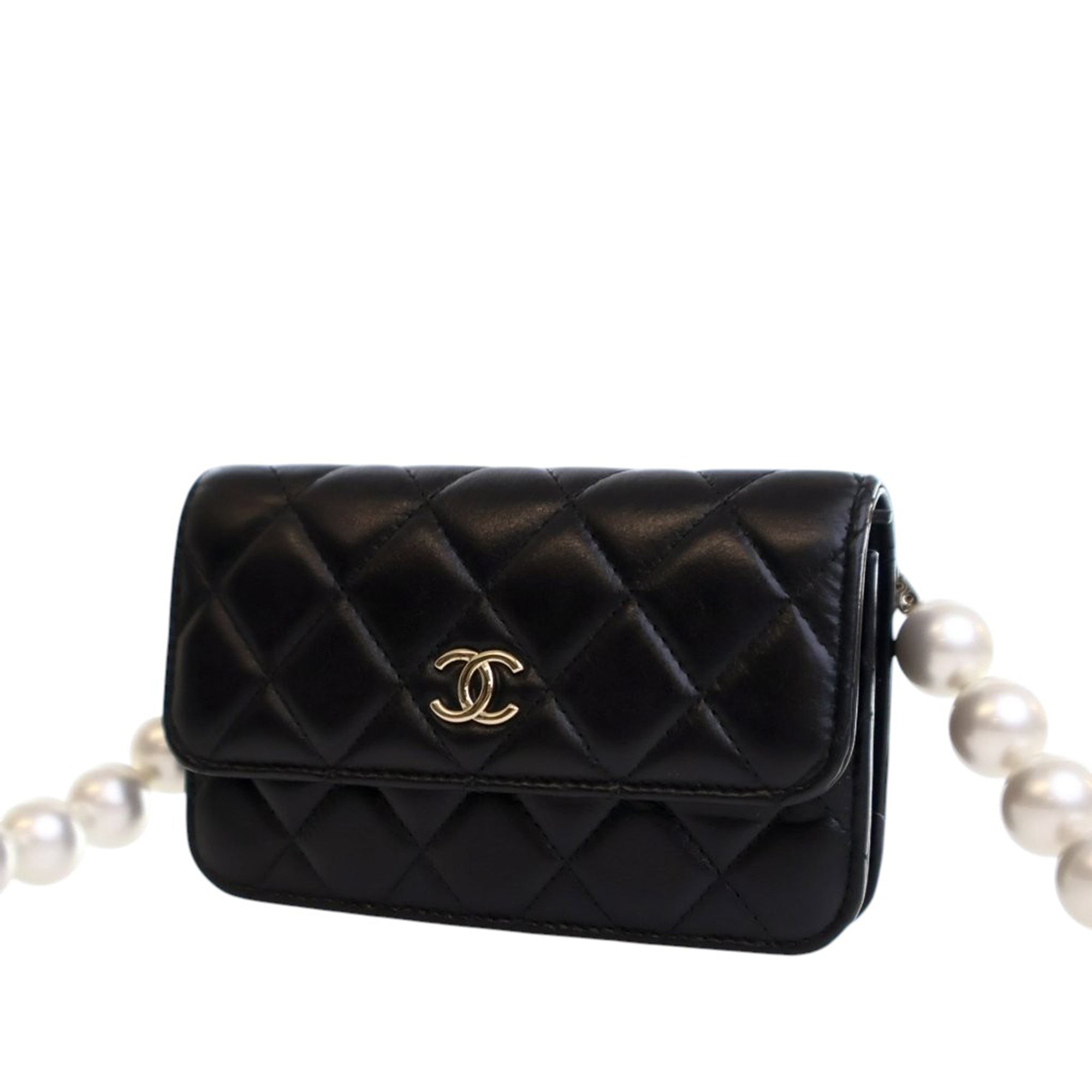 Chanel | Pre-Owned Quilted Lambskin Maxi Pearls Clutch With Chain | Black