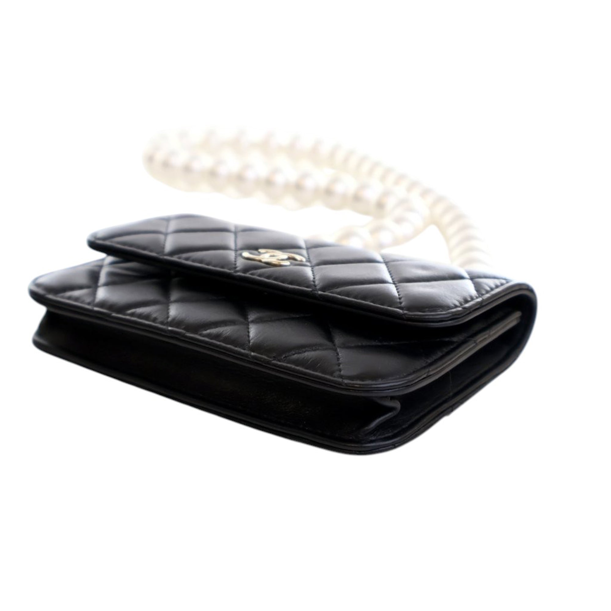 Chanel | Pre-Owned Quilted Lambskin Maxi Pearls Clutch With Chain | Black