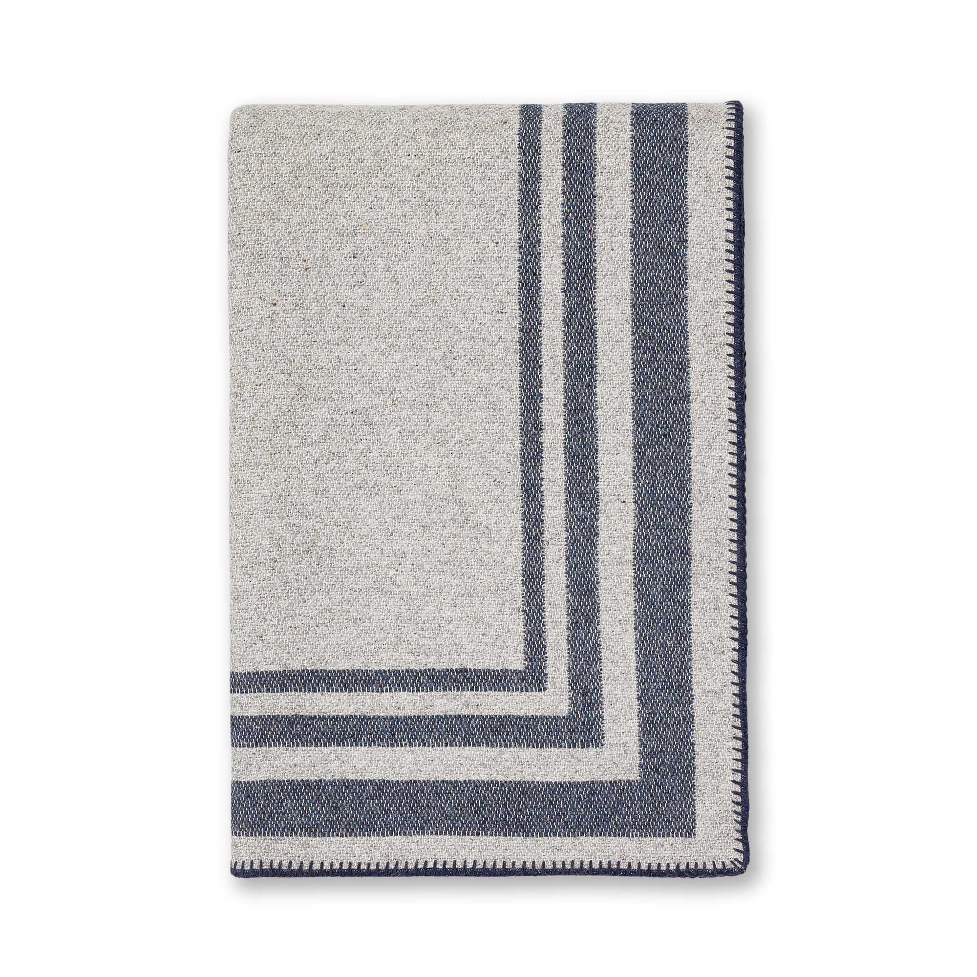 Mazing Bed Blanket | Light Grey/Navy