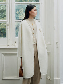Yaming Sheep Wool Coat Jacket | White