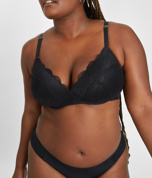 All.You. LIVELY Women's All Day Deep V No Wire Bra - Jet Black 38DD
