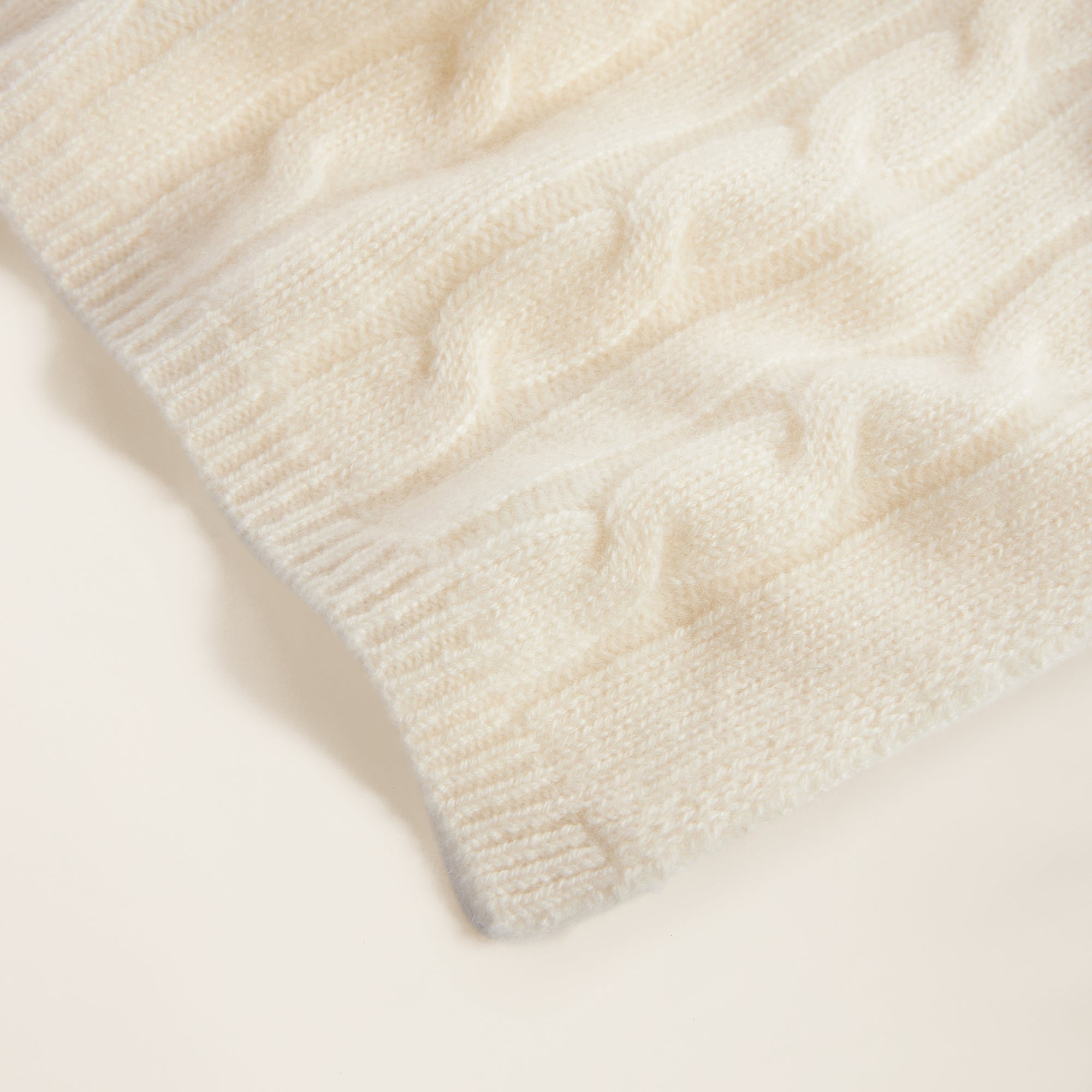 Hallie Cashmere Cable Knit Baby Blanket | Cream