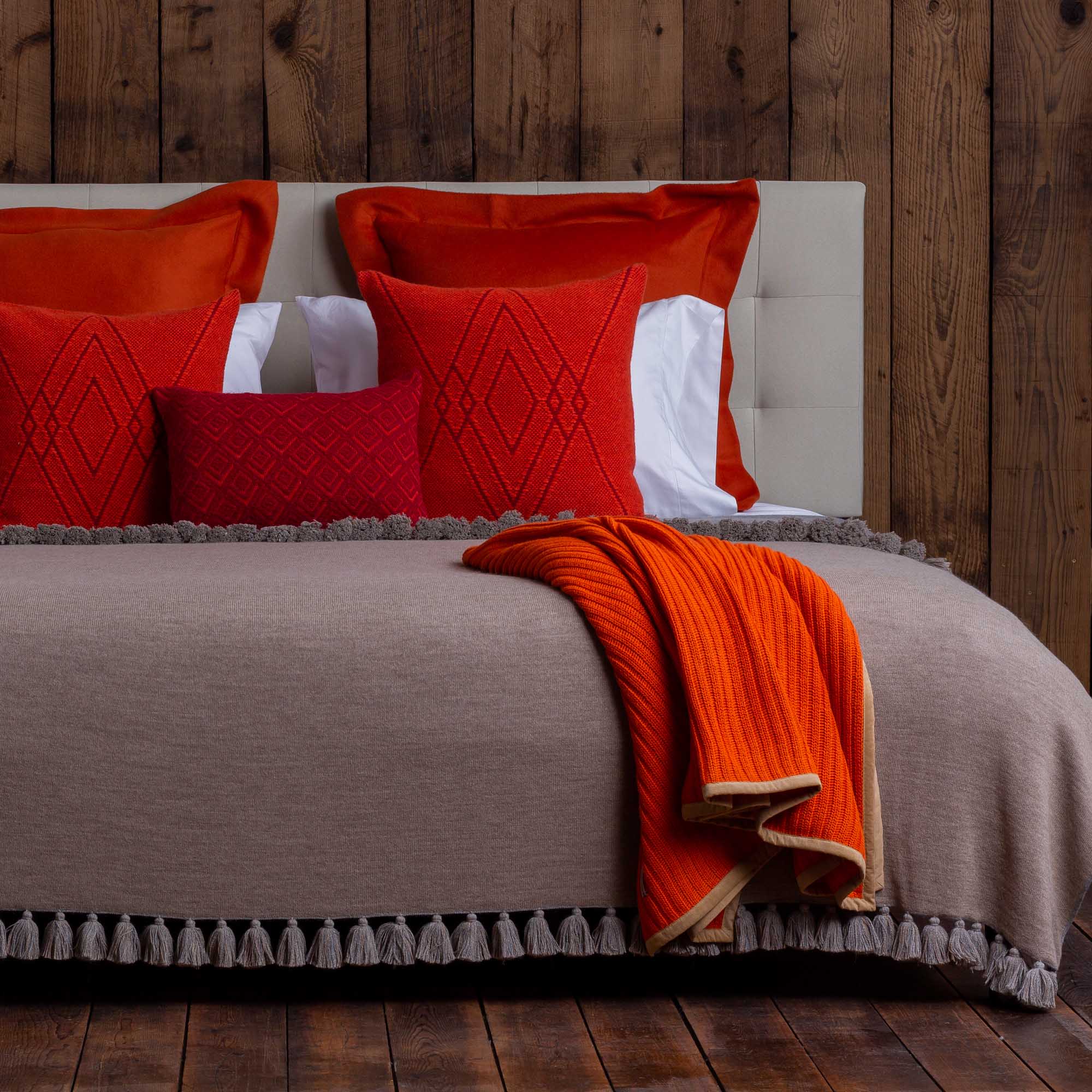 Rib Throw | Firecracker