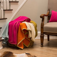 Rib Throw | Shocking Pink