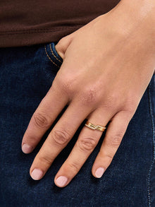 Triple Diamond Elevate Ring | 10K Solid Gold | 0.11 CTW Diamonds