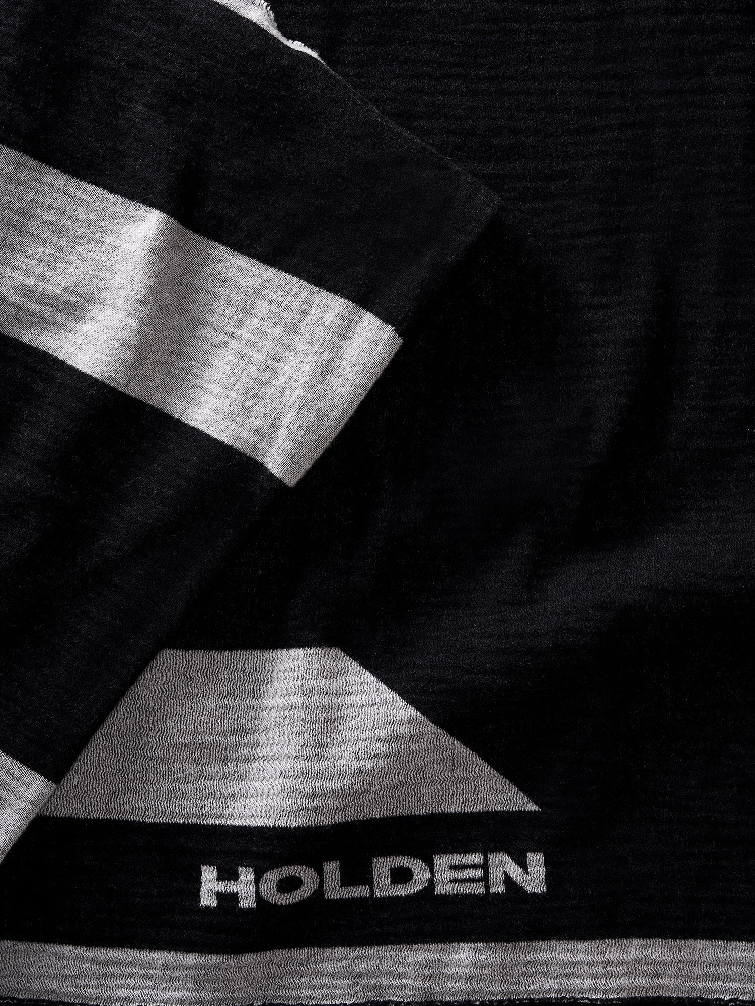 Womens | Icon Poncho | Black/Cool Gray