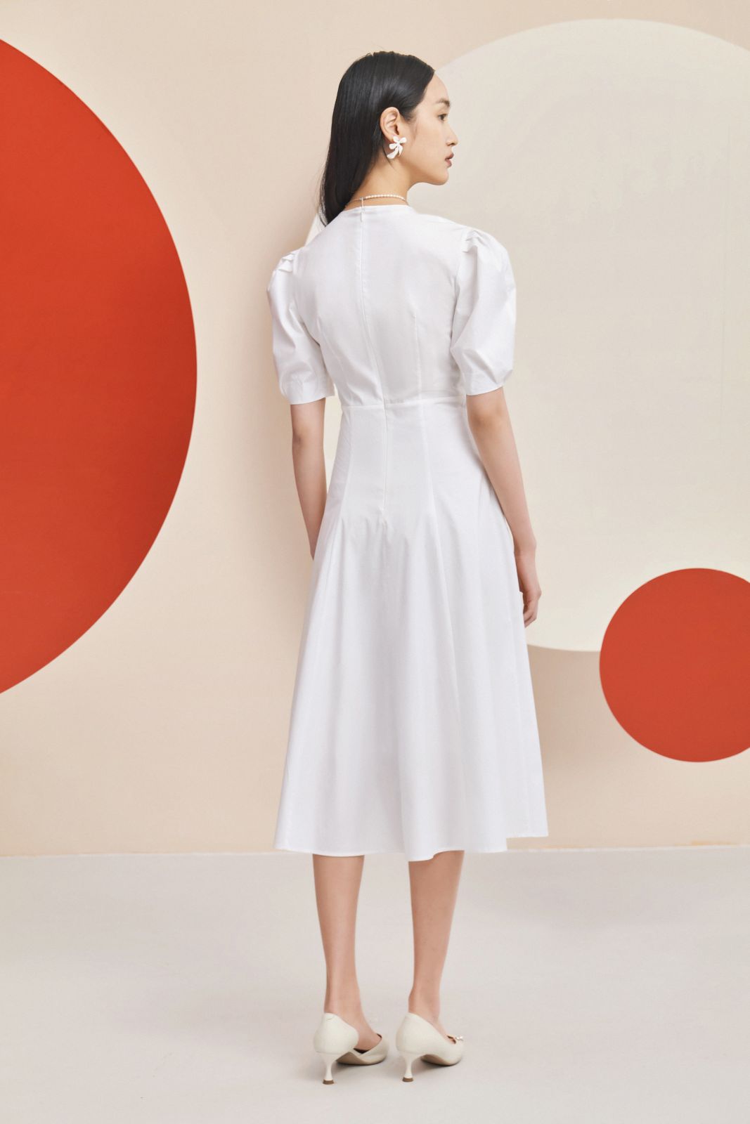 V-Neck Slimming Dress | White