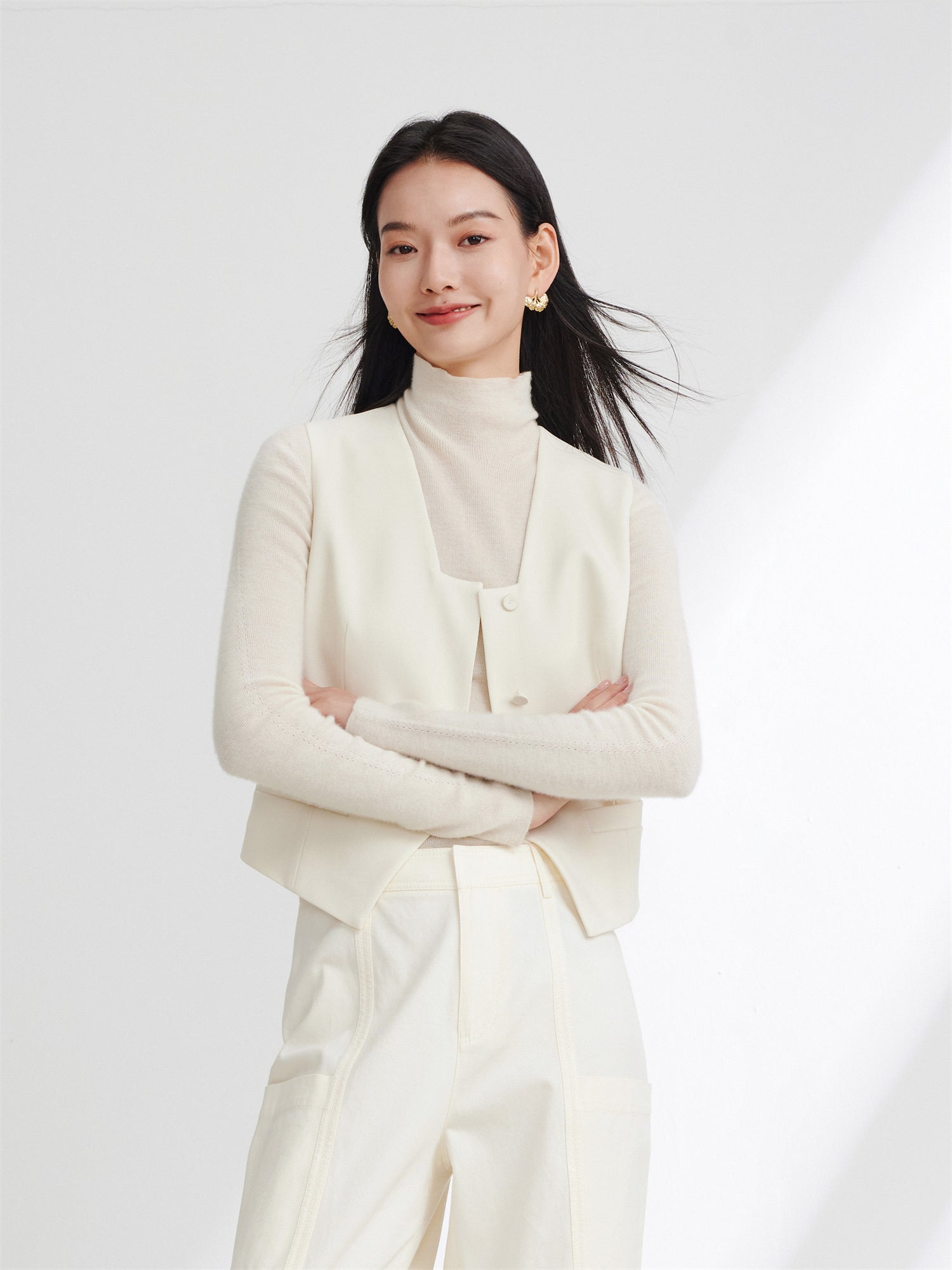 Vest | White